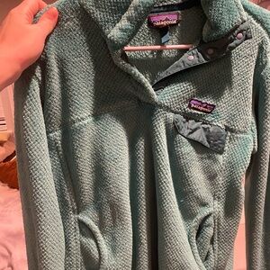 Patagonia sweatshirt size M